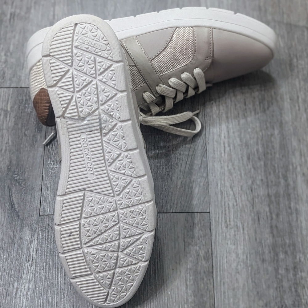 Rockport Women's TF Navya Circle Lace up Sneakers - Picture 7 of 8